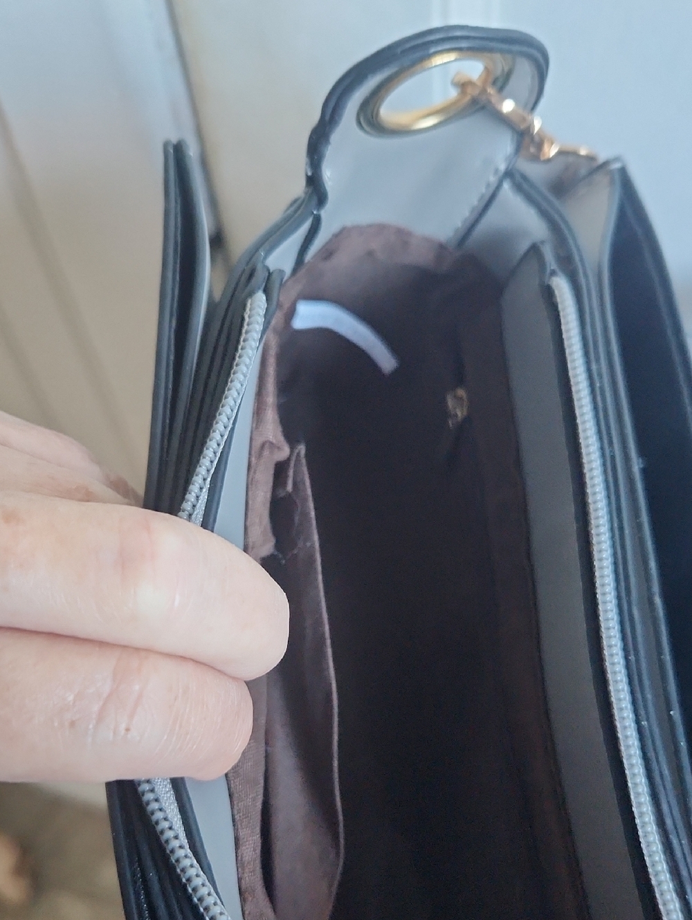 Nice Gray Handbag - Picture 4 of 6